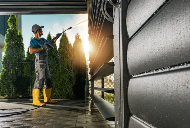 Best Garage Pressure Washing  in Midvale, UT